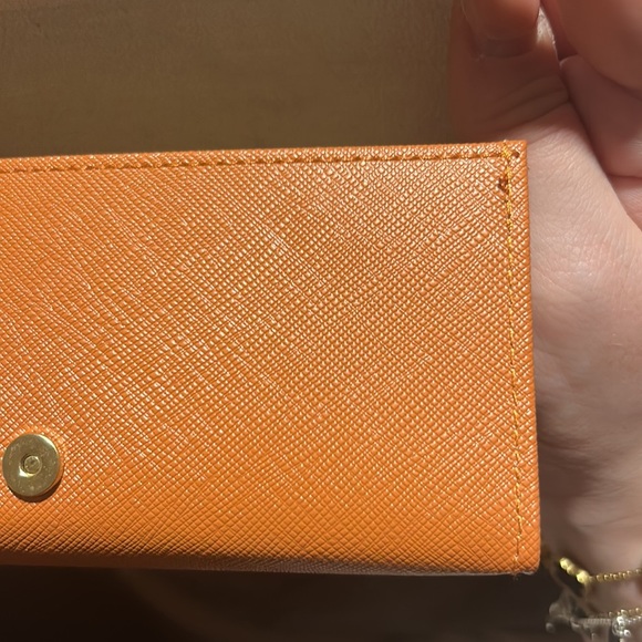 Tory Burch Sunglass Case - Picture 7 of 9